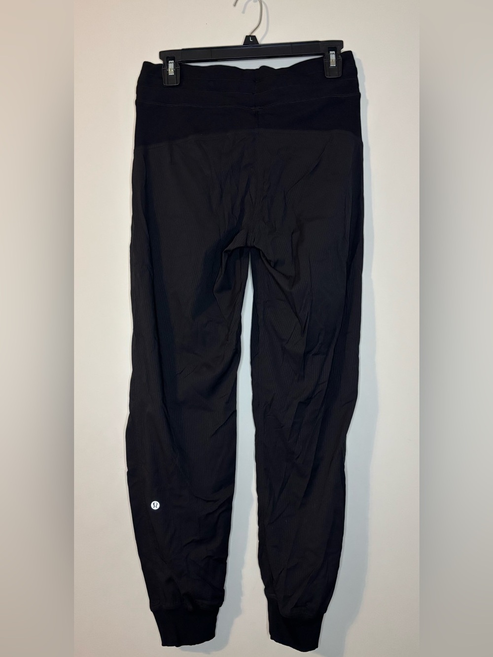 EUC - Lululemon Black Dance Studio Mid-Rise Jogger Pants - Size: 6 - Picture 4 of 4